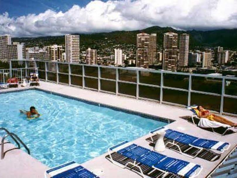 Waikiki Beach Condominiums Honolulu Bagian luar foto